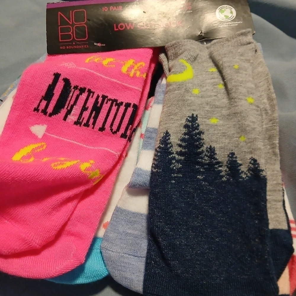 No Boundaries low cut  ladies socks 2 packs of 10. NWT